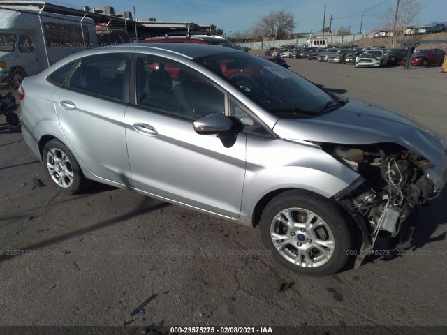 FORD FIESTA 2015 3fadp4bj8fm114110