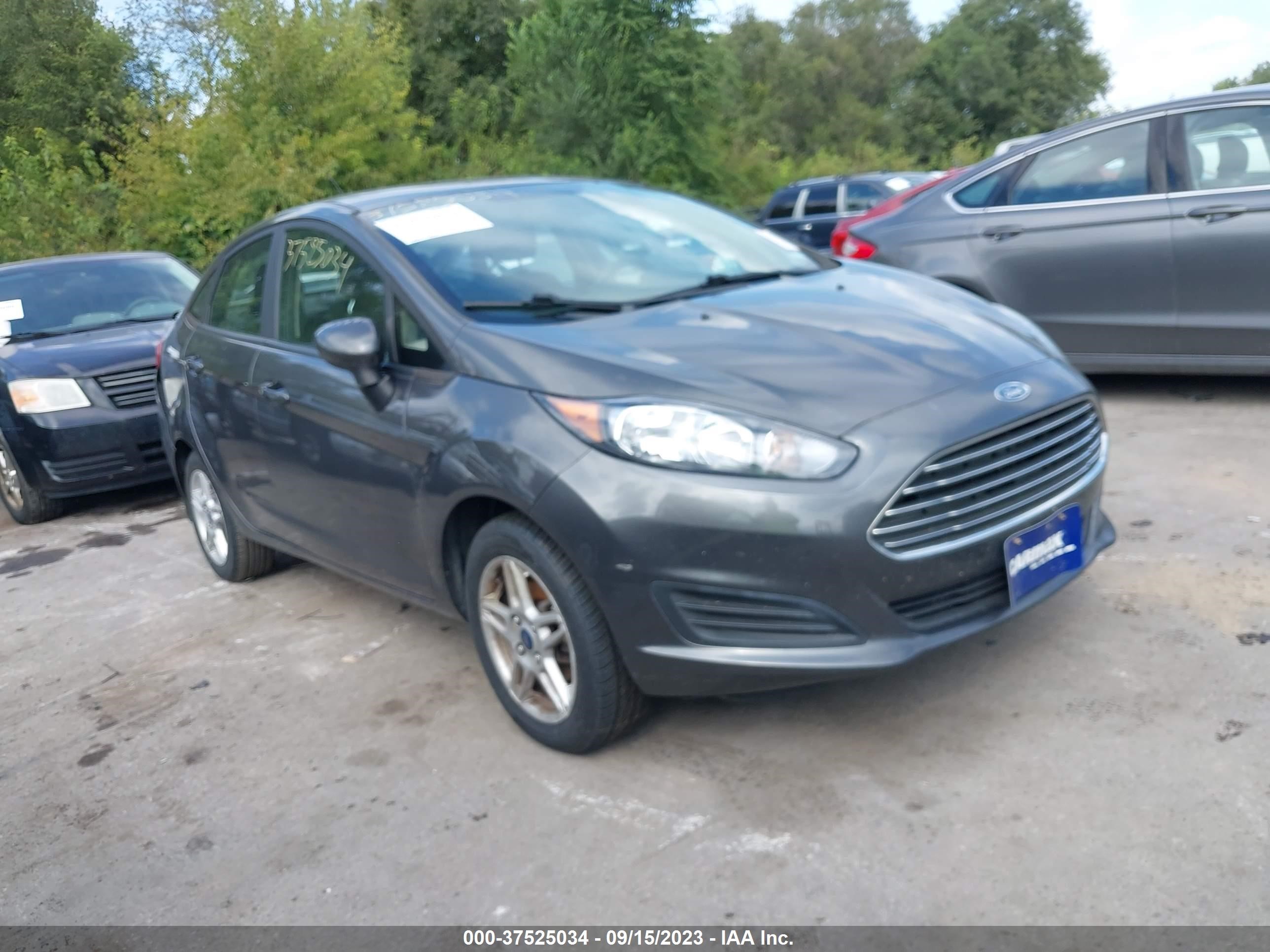 FORD FIESTA 2018 3fadp4bj8jm111829