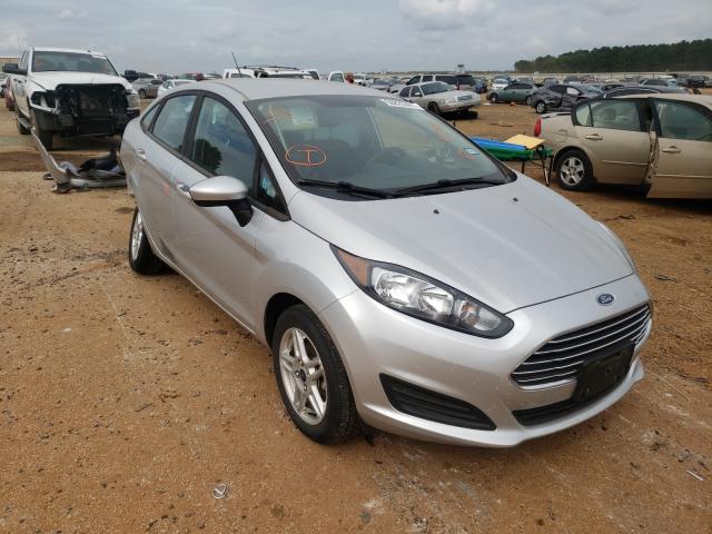 FORD FIESTA SE 2019 3fadp4bj8km129748