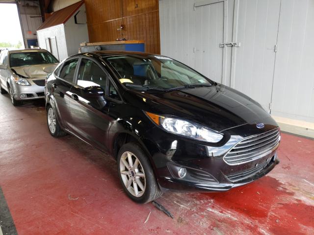 FORD FIESTA SE 2019 3fadp4bj8km138420