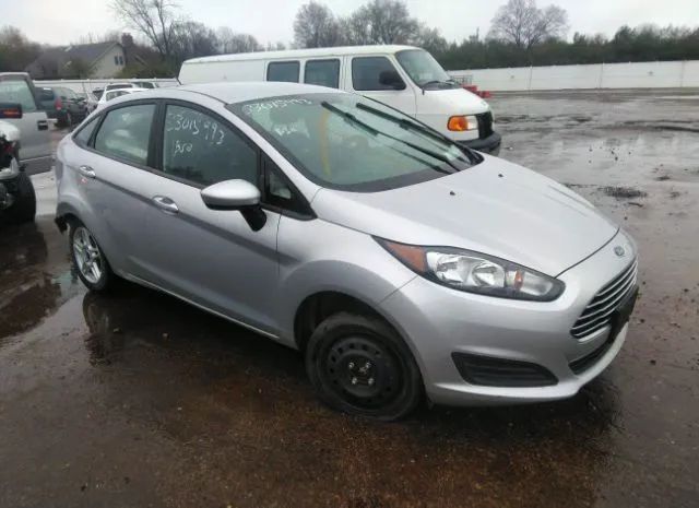 FORD FIESTA 2018 3fadp4bj9jm145245