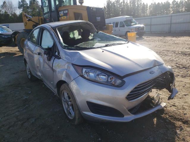 FORD FIESTA SE 2018 3fadp4bjxjm103473