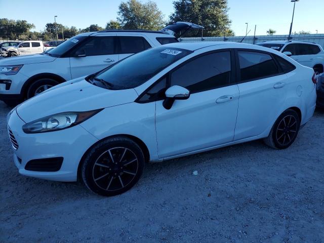 FORD FIESTA SE 2018 3fadp4bjxjm108527