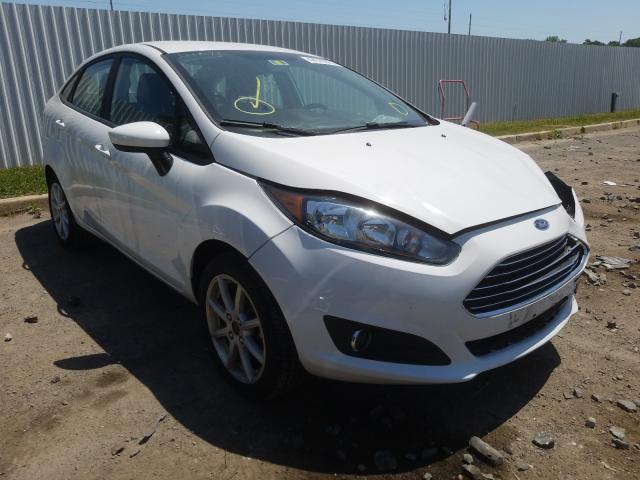 FORD FIESTA SE 2019 3fadp4bjxkm105645