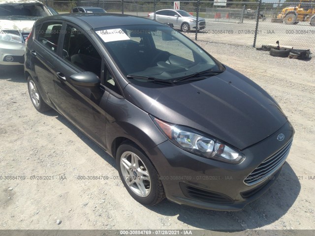 FORD FIESTA 2018 3fadp4ej1jm101395