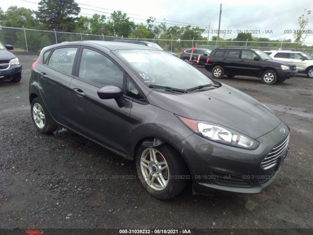 FORD FIESTA 2018 3fadp4ej1jm131934