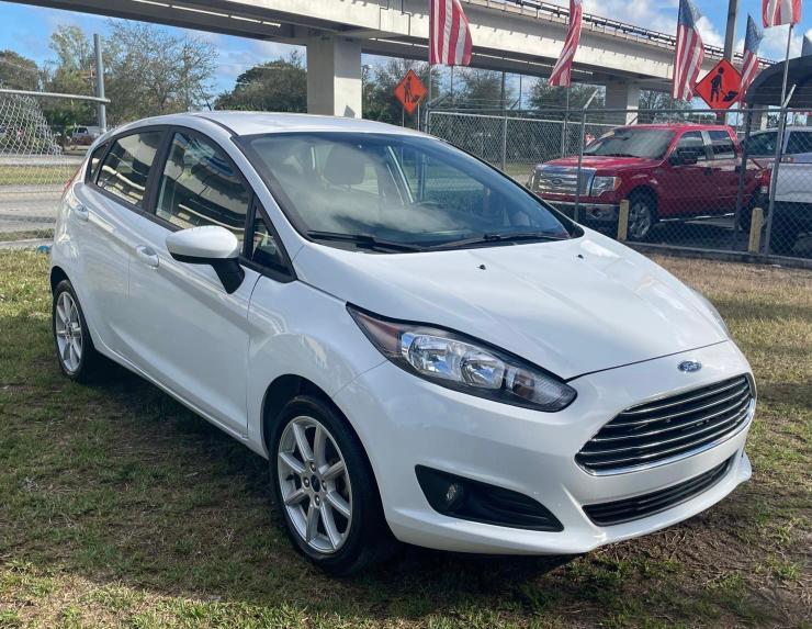 FORD FIESTA SE 2019 3fadp4ej1km150761