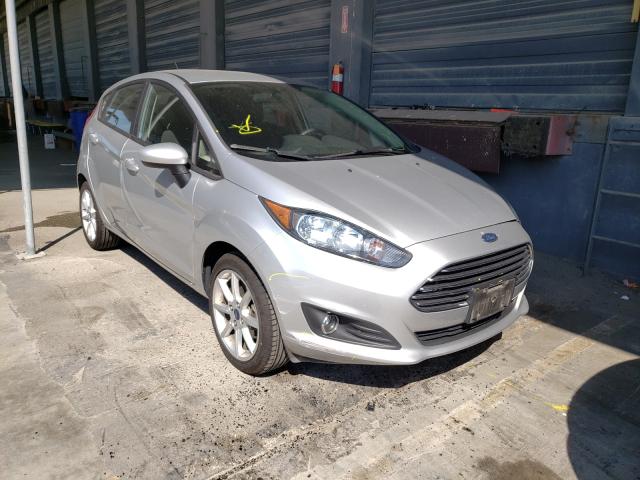 FORD FIESTA SE 2019 3fadp4ej2km143723