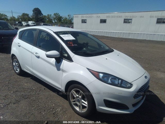 FORD FIESTA 2017 3fadp4ej3hm147966