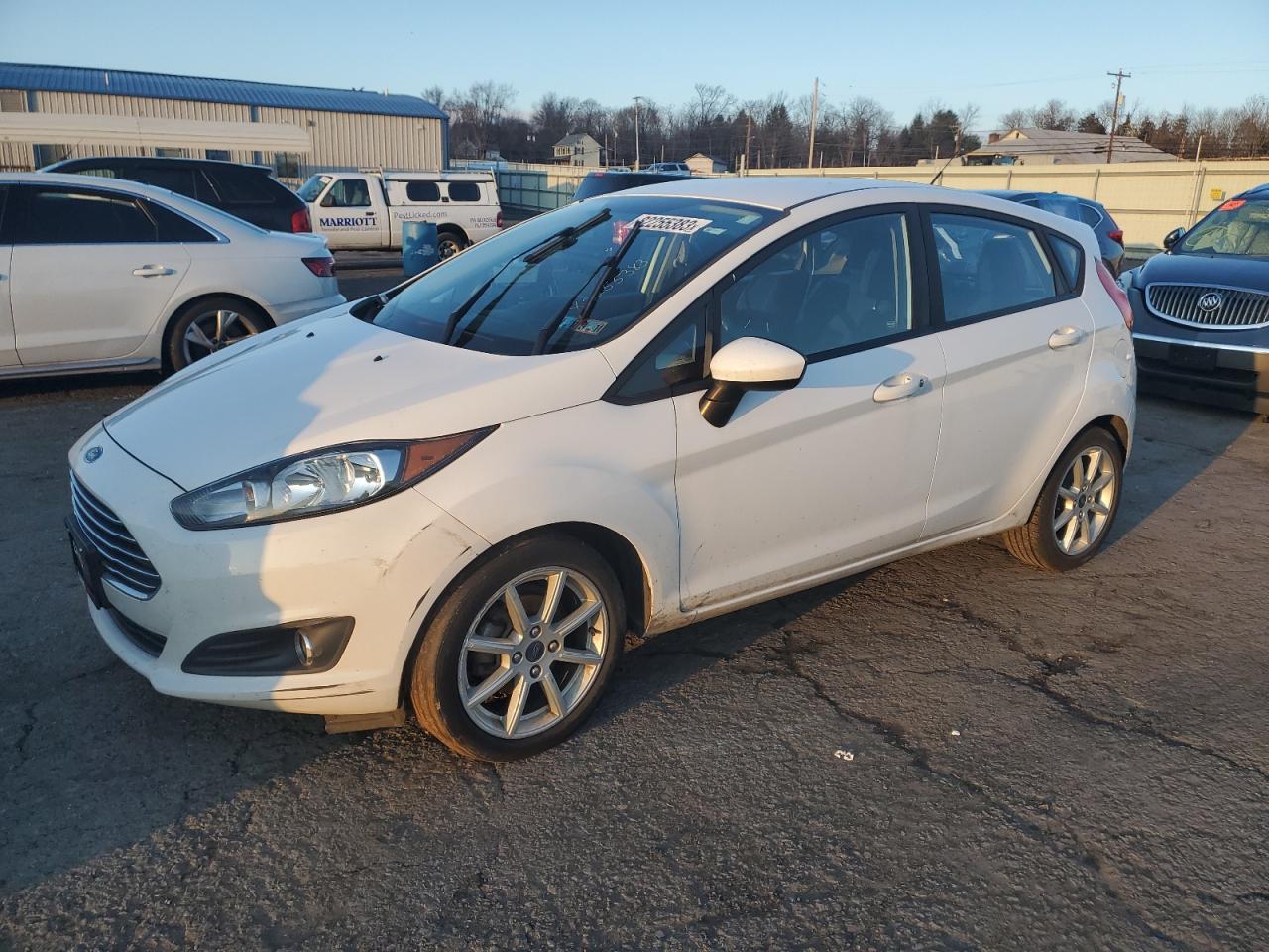 FORD FIESTA 2019 3fadp4ej3km138143