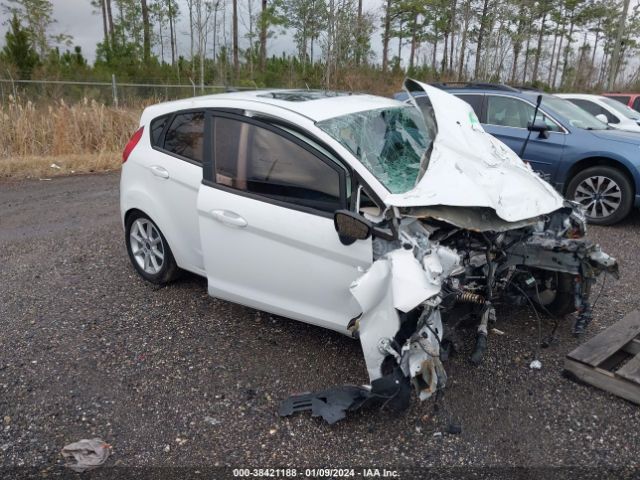 FORD FIESTA 2019 3fadp4ej4km115731