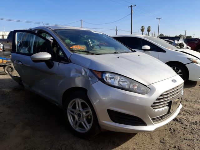 FORD FIESTA SE 2019 3fadp4ej4km145439