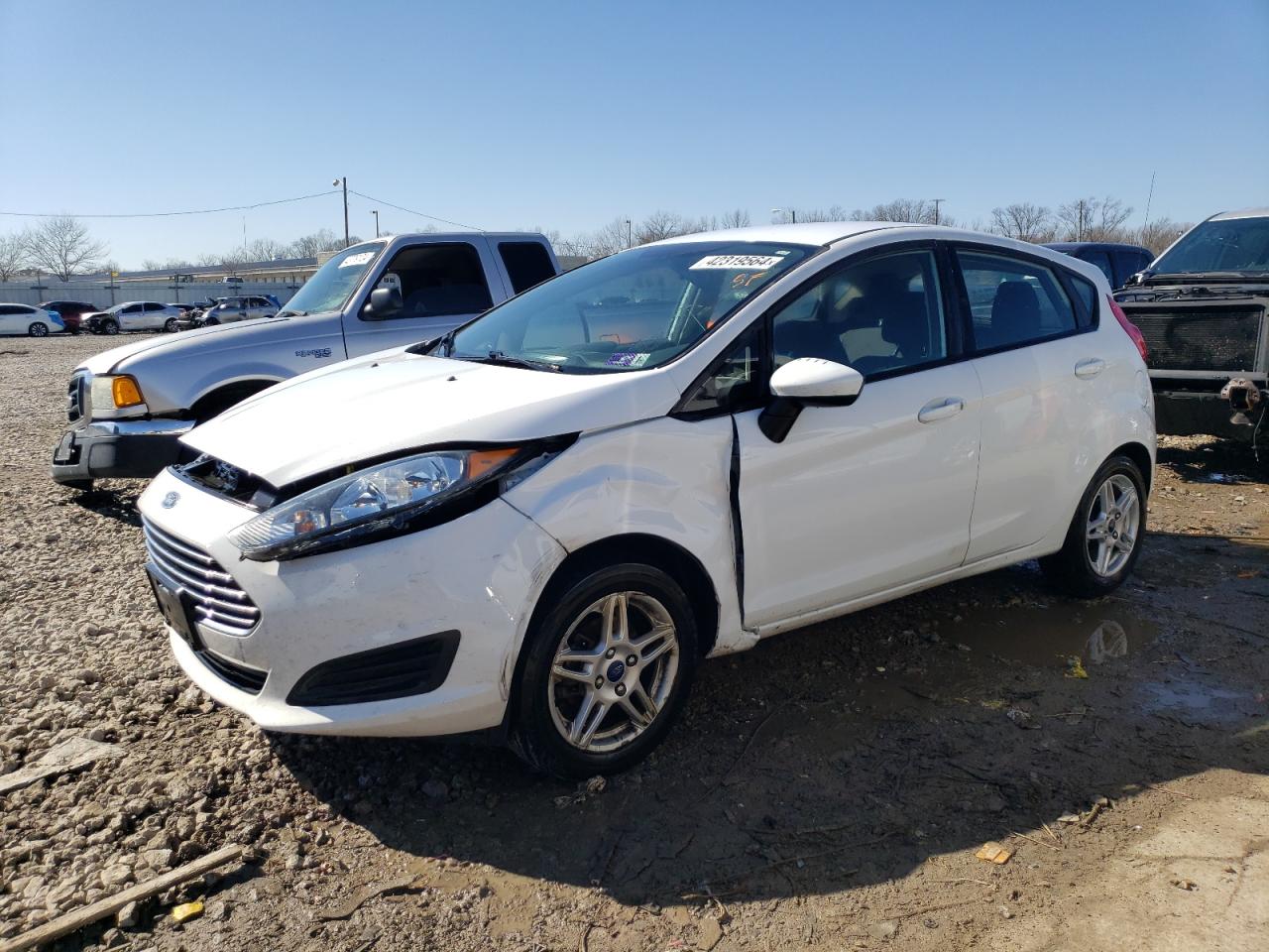 FORD FIESTA 2019 3fadp4ej5km156059