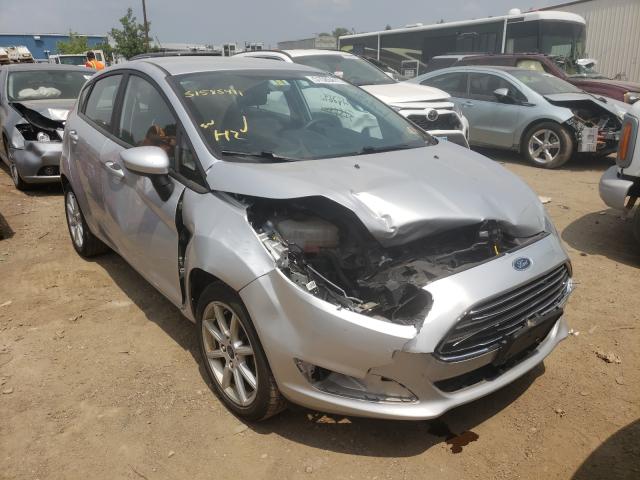 FORD FIESTA SE 2019 3fadp4ej6km133809