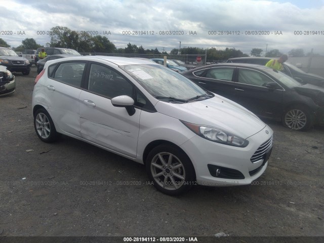 FORD FIESTA 2019 3fadp4ej6km143059