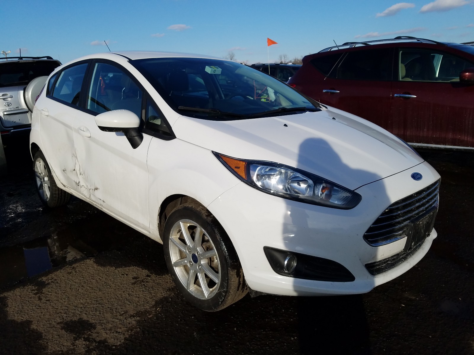 FORD FIESTA SE 2019 3fadp4ej7km123287