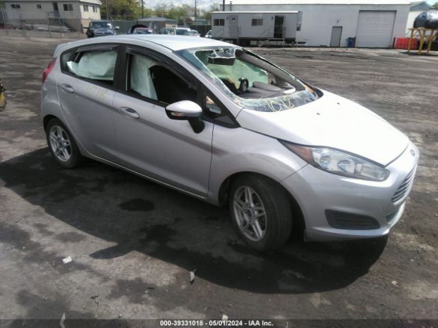 FORD FIESTA 2019 3fadp4ej7km160548