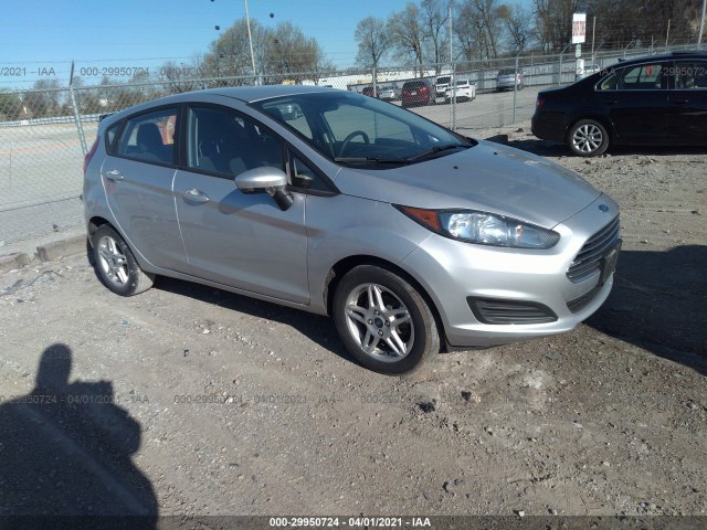 FORD FIESTA 2018 3fadp4ej8jm136466