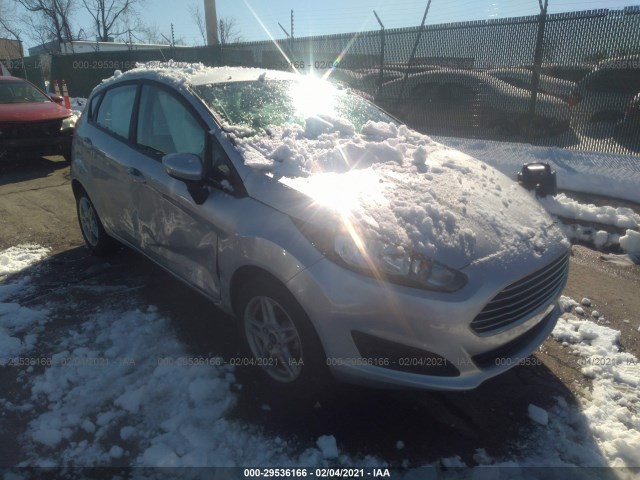 FORD FIESTA 2019 3fadp4ej8km107616