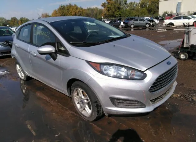 FORD FIESTA 2018 3fadp4ej9jm129056