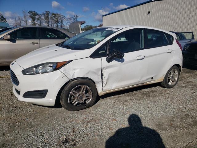 FORD FIESTA SE 2019 3fadp4ej9km156386