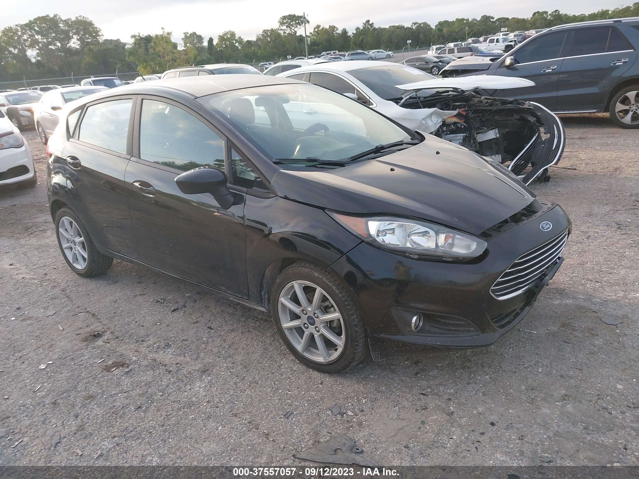 FORD FIESTA 2019 3fadp4ejxkm149768