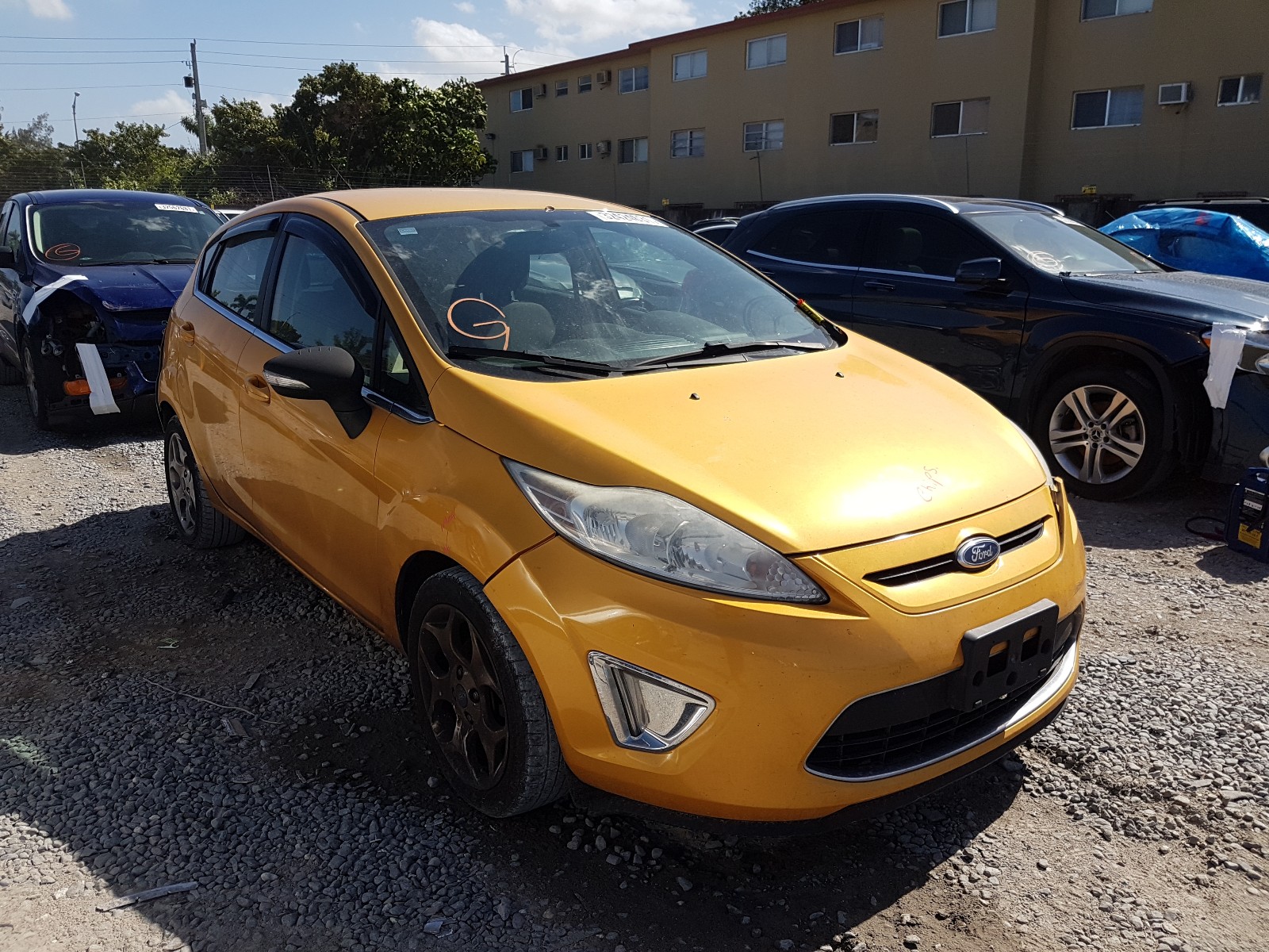 FORD FIESTA SES 2011 3fadp4fj8bm127265