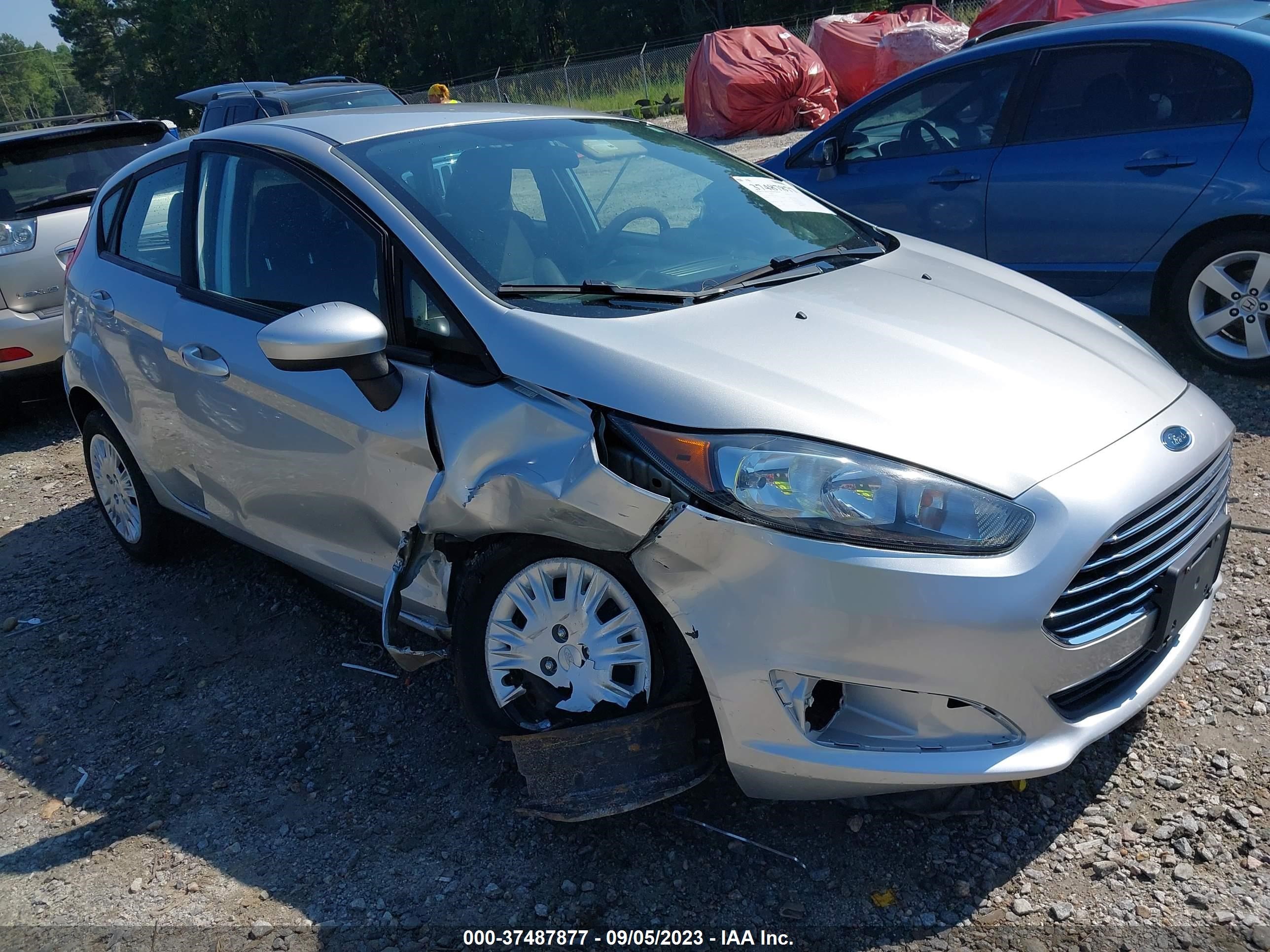 FORD FIESTA 2015 3fadp4tj5fm144535