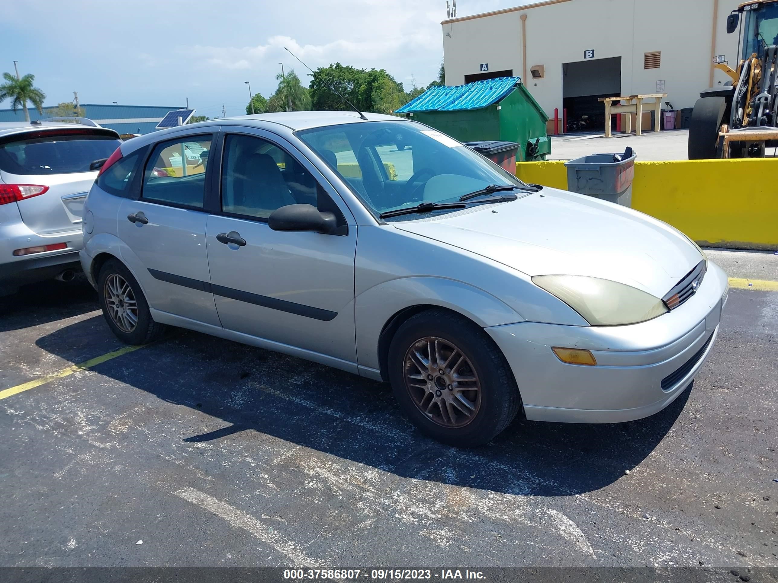 FORD FOCUS 2003 3fafp37363r162846