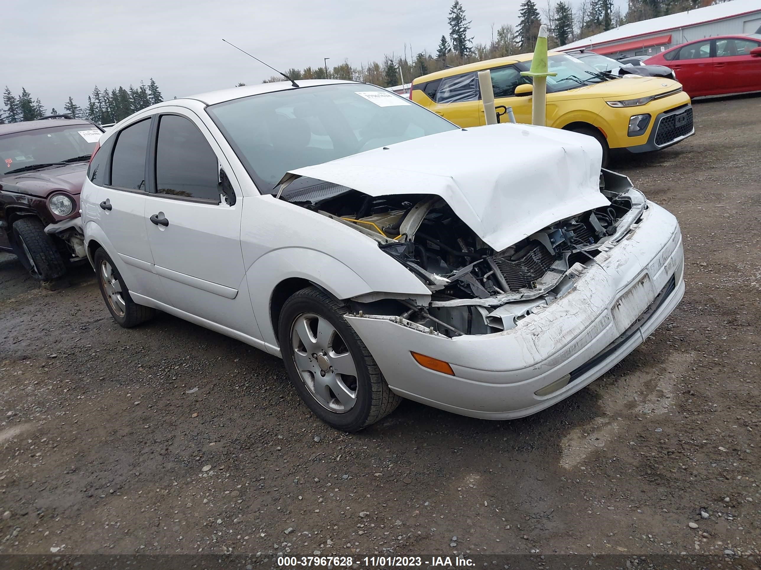 FORD FOCUS 2002 3fahp37352r136830