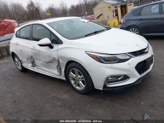 CHEVROLET CRUZE 2018 3g1be6sm1js588572