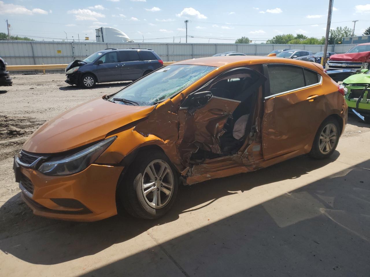 CHEVROLET CRUZE 2017 3g1be6sm3hs584288