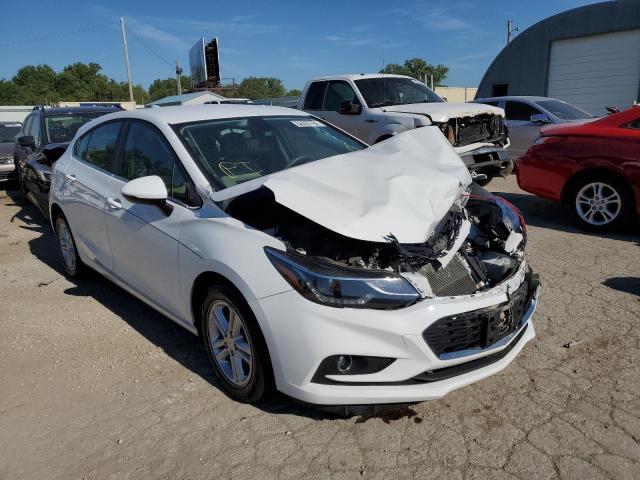 CHEVROLET CRUZE LT 2018 3g1be6sm3js650831