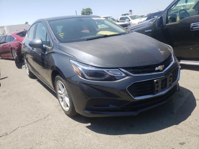 CHEVROLET CRUZE LT 2018 3g1be6sm4js584015