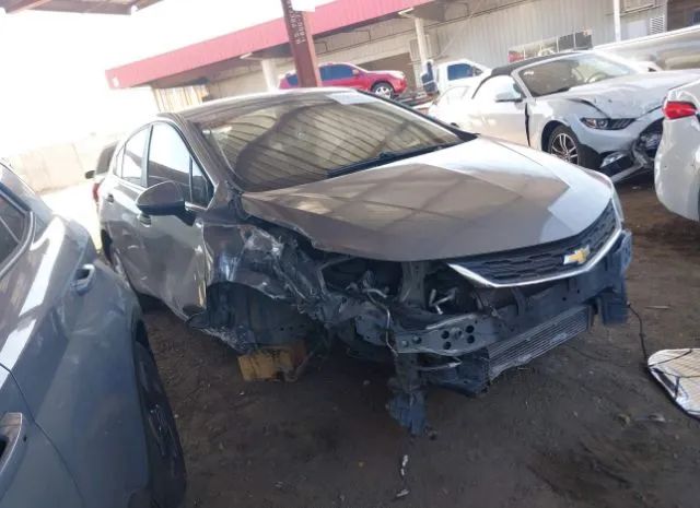 CHEVROLET CRUZE 2018 3g1be6sm4js652961