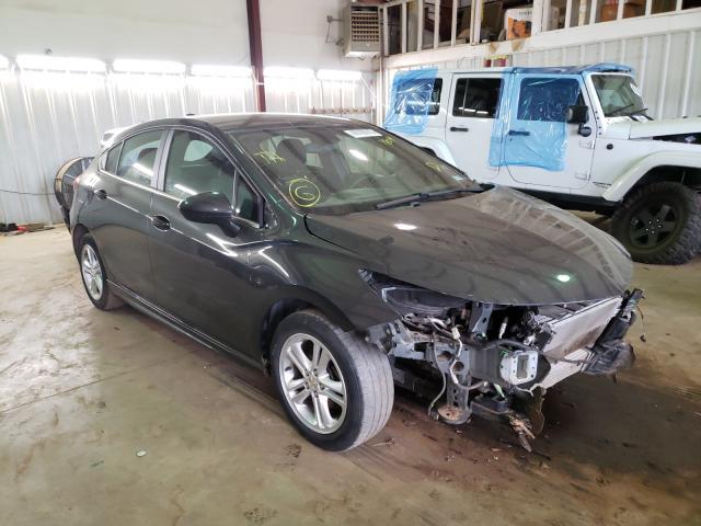 CHEVROLET CRUZE LT 2018 3g1be6sm5js651804