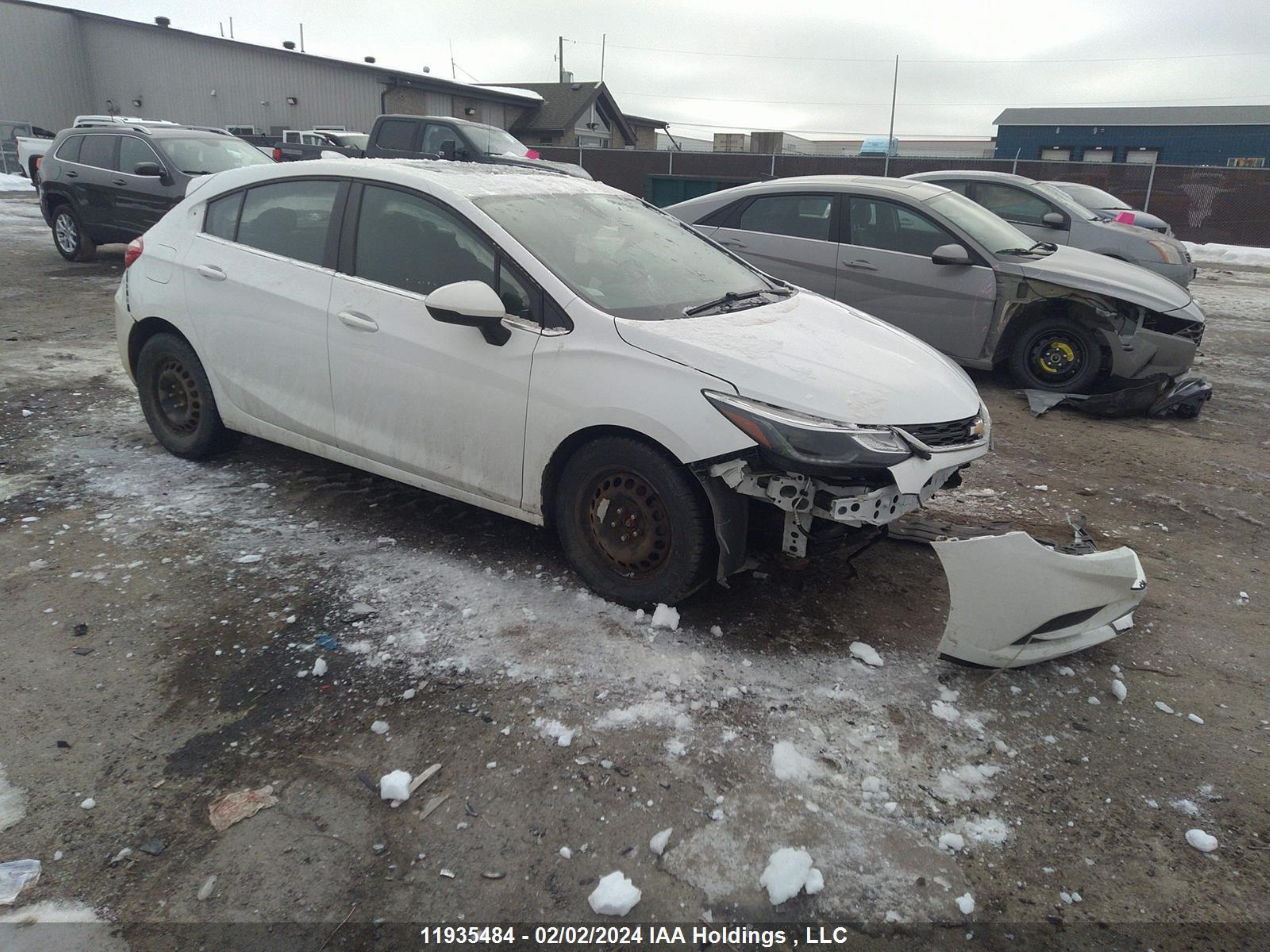 CHEVROLET CRUZE 2018 3g1be6sm9js563273