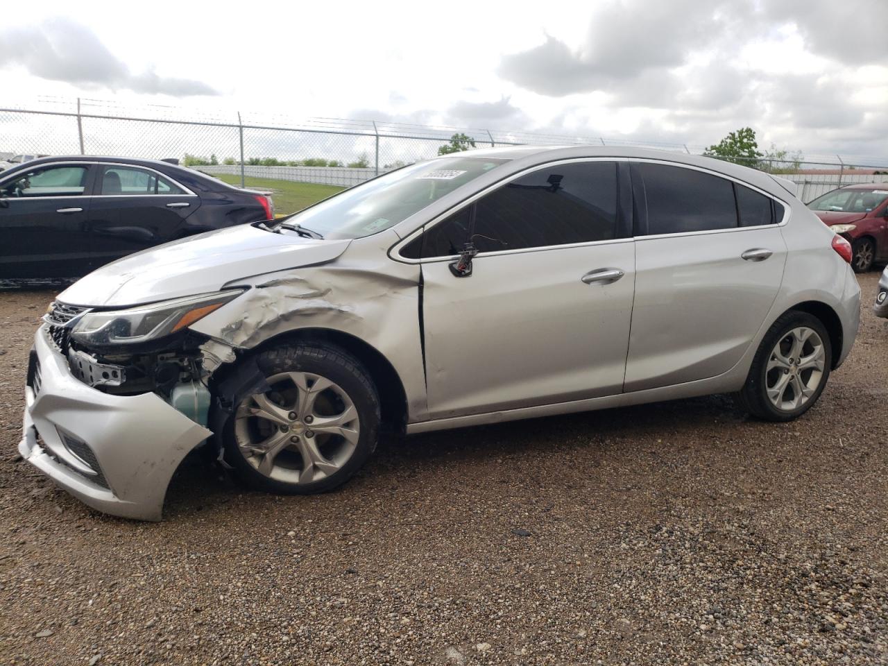 CHEVROLET CRUZE 2018 3g1bf6sm2js639851