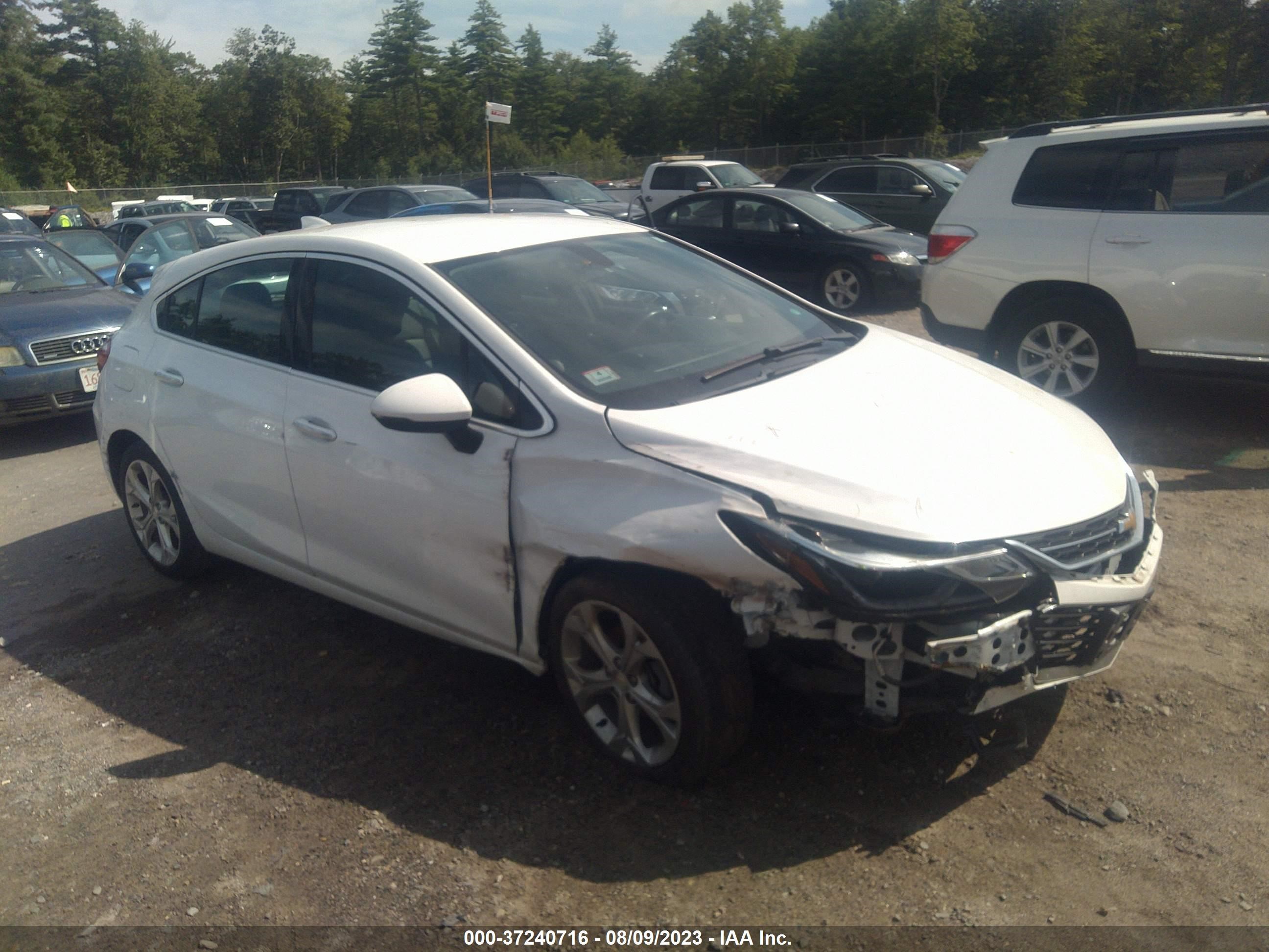 CHEVROLET CRUZE 2018 3g1bf6sm9js641323