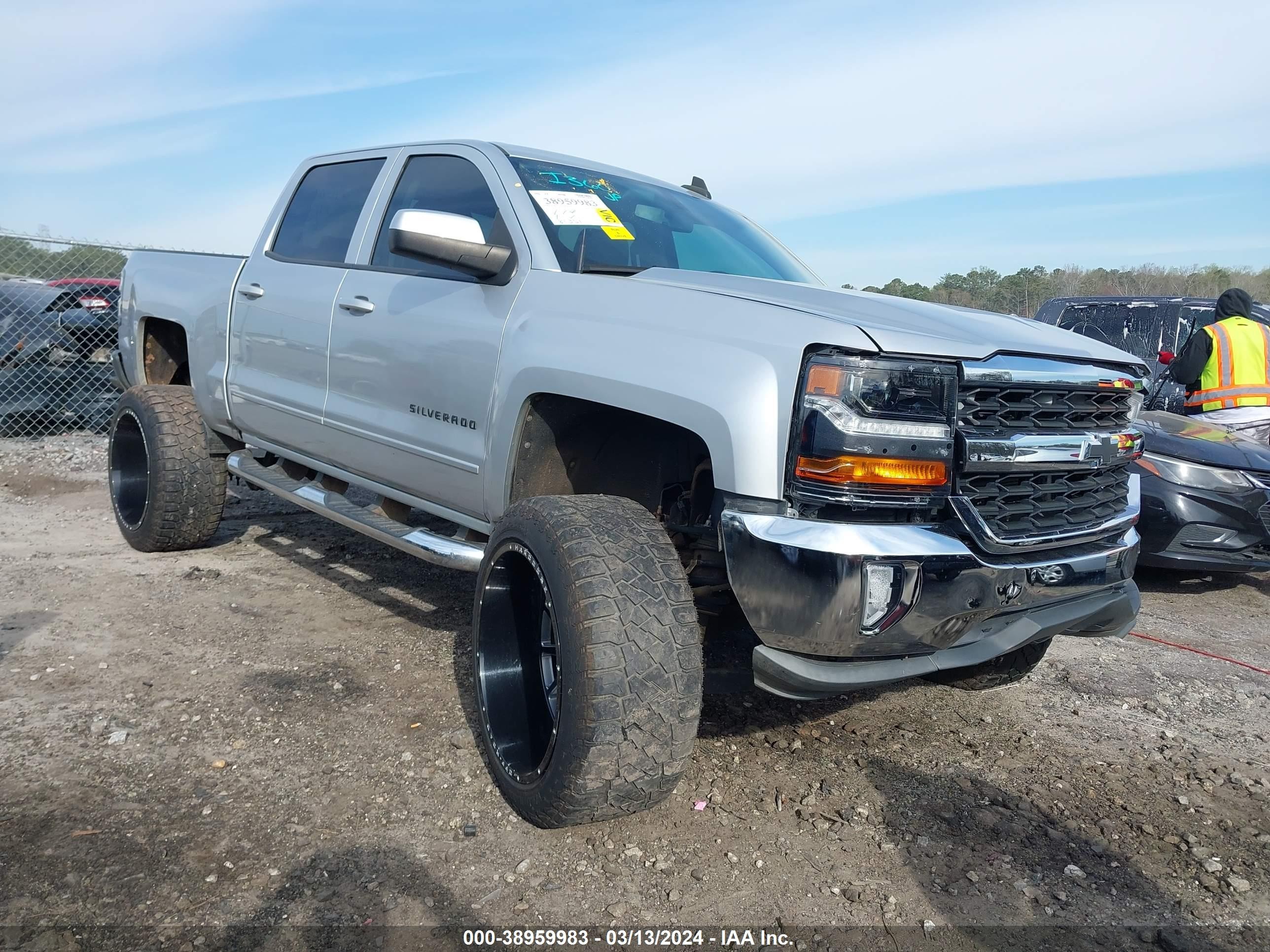 CHEVROLET SILVERADO 2017 3gcpcrec4hg100980