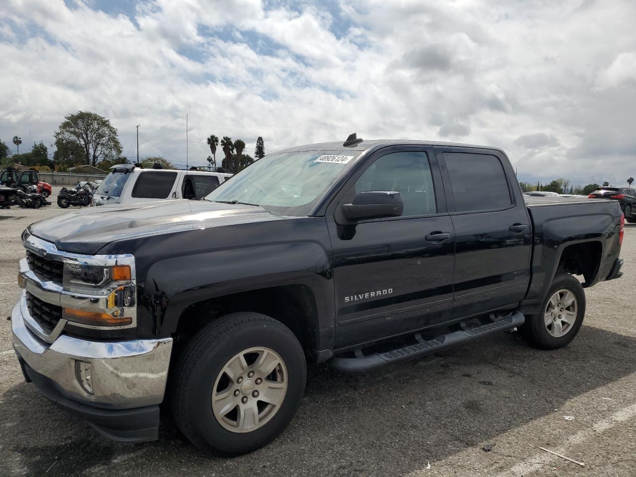 CHEVROLET SILVERADO 2018 3gcpcrec8jg384412