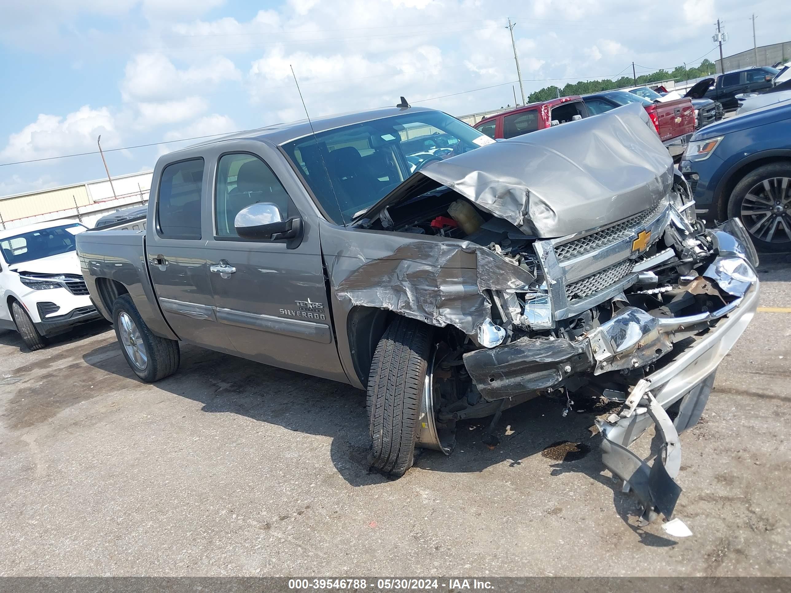 CHEVROLET SILVERADO 2013 3gcpcse01dg180438