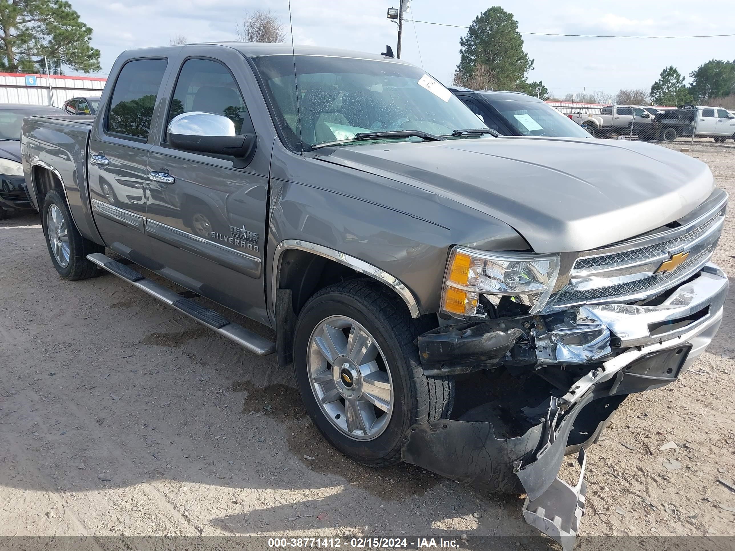 CHEVROLET SILVERADO 2013 3gcpcse04dg193930