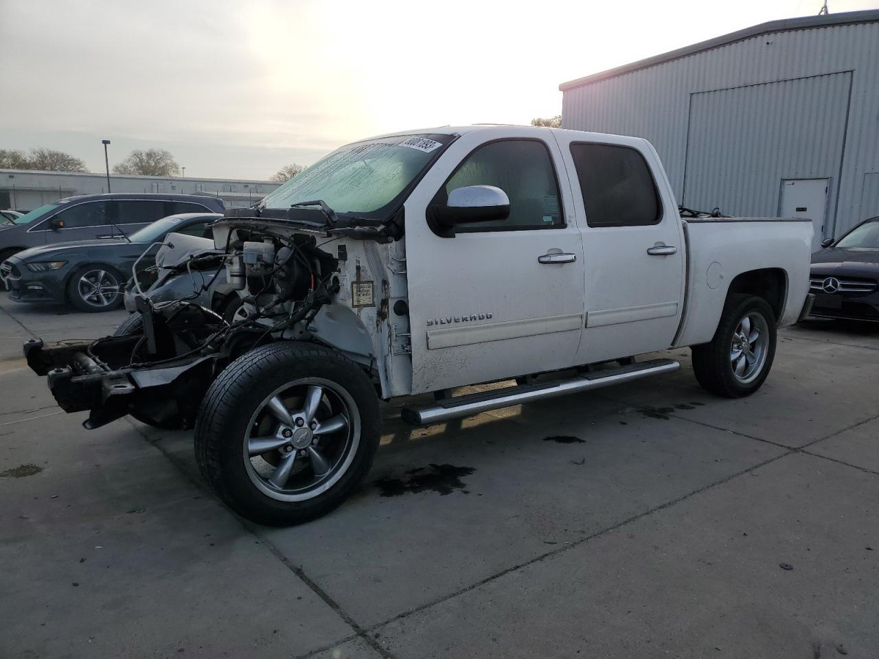 CHEVROLET SILVERADO 2013 3gcpcse07dg129350