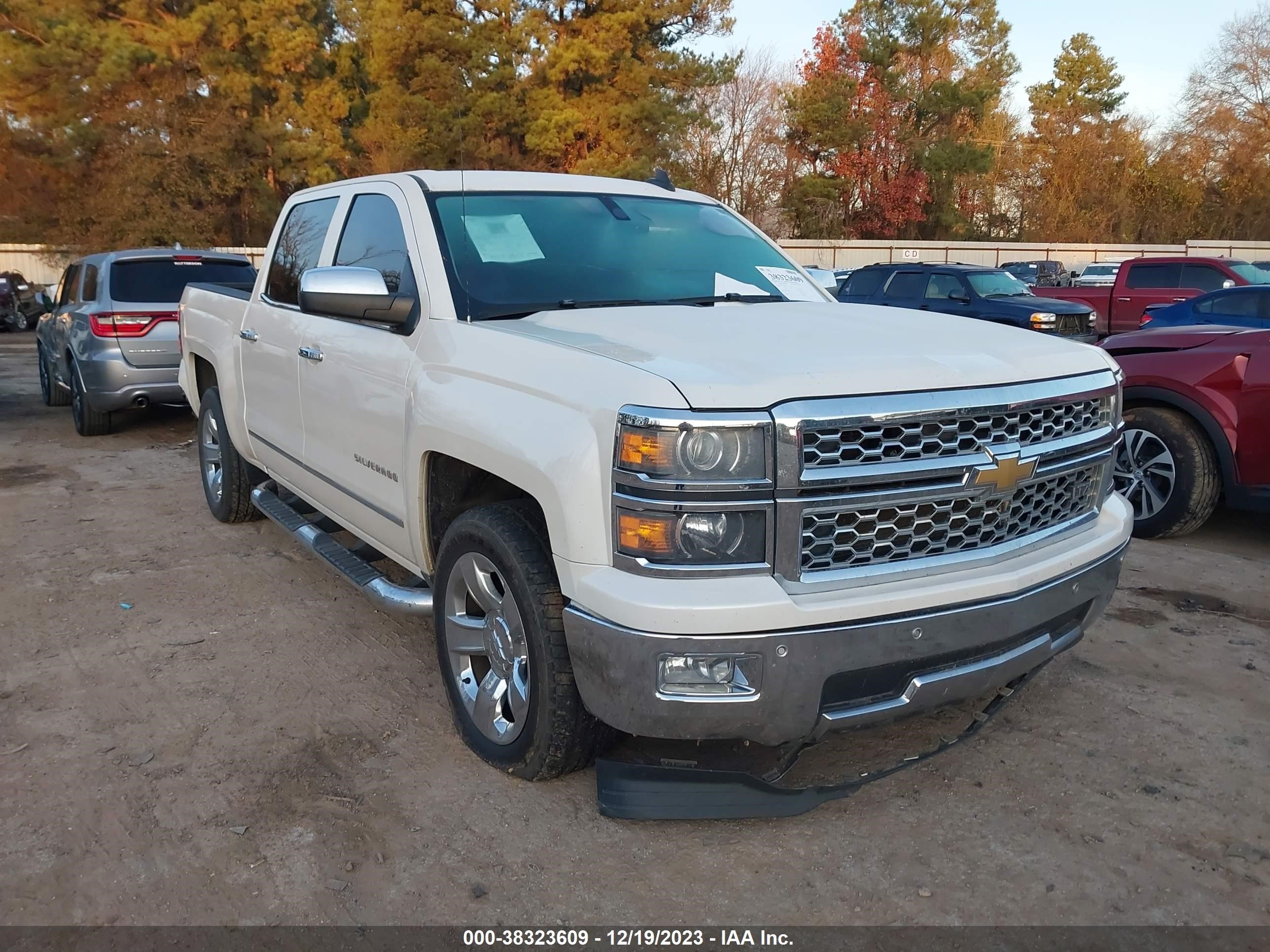 CHEVROLET SILVERADO 2015 3gcpcsec4fg250124