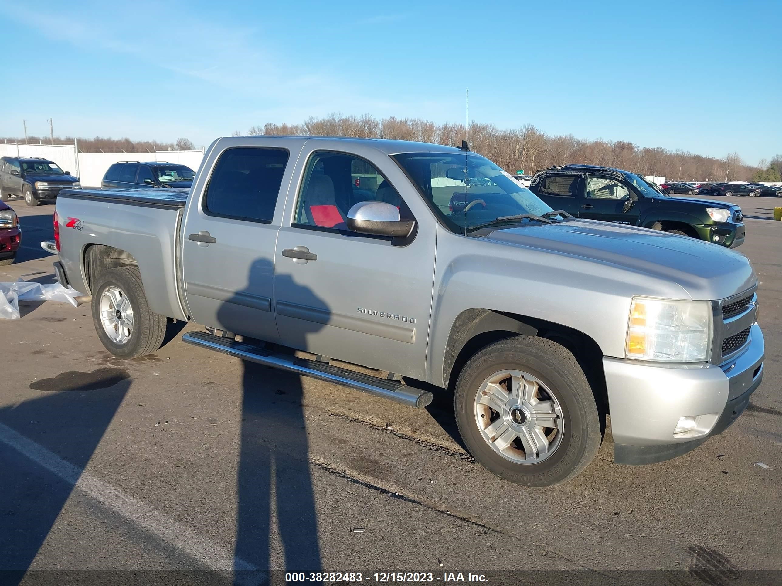 CHEVROLET SILVERADO 2011 3gcpkse30bg295445