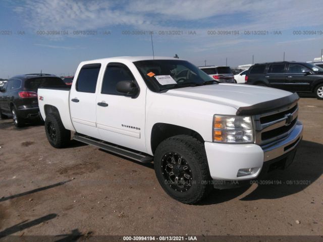 CHEVROLET SILVERADO 1500 2011 3gcpkse33bg124995