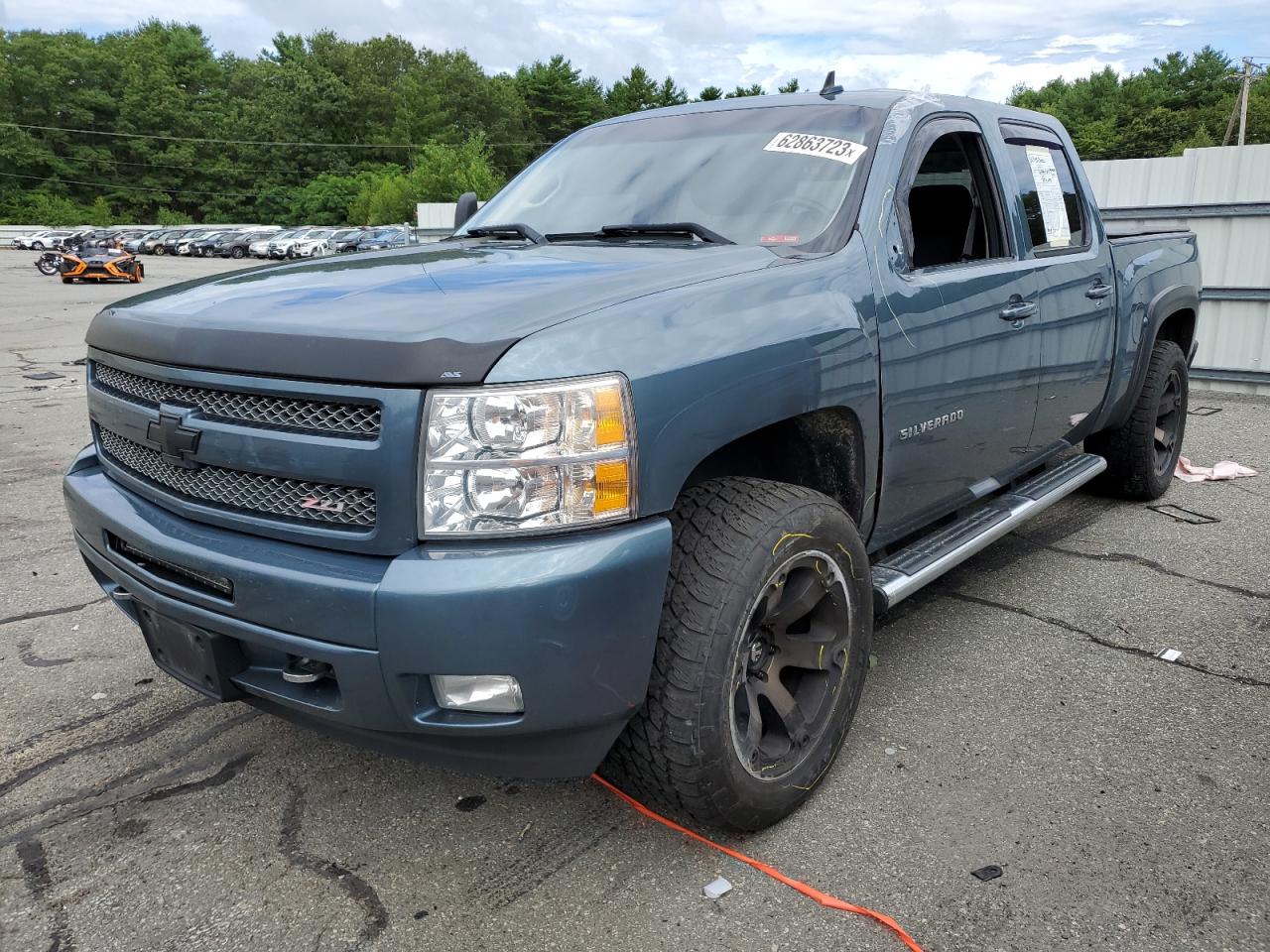 CHEVROLET SILVERADO 2011 3gcpkse33bg342919