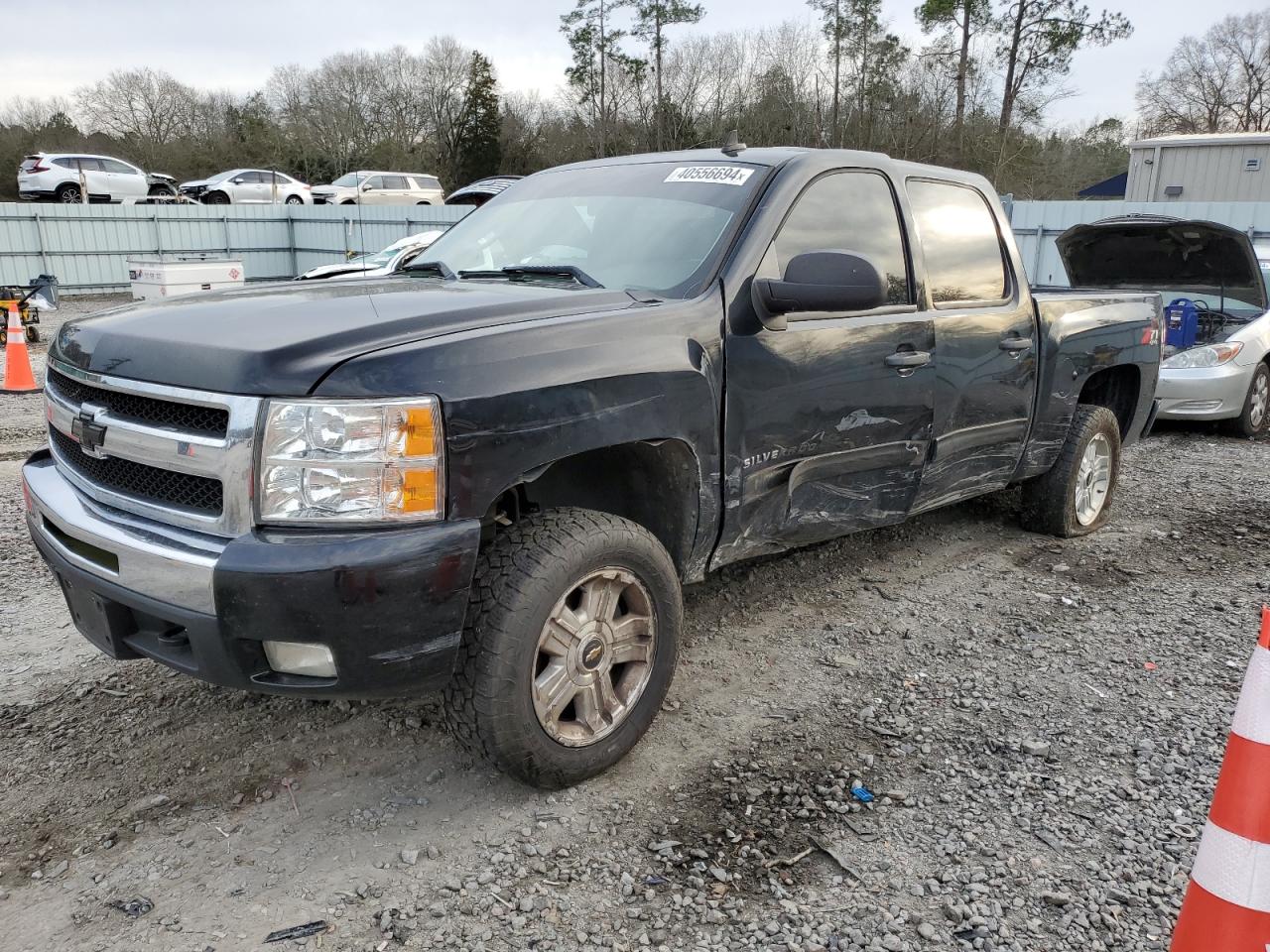 CHEVROLET SILVERADO 2011 3gcpkse35bg261856