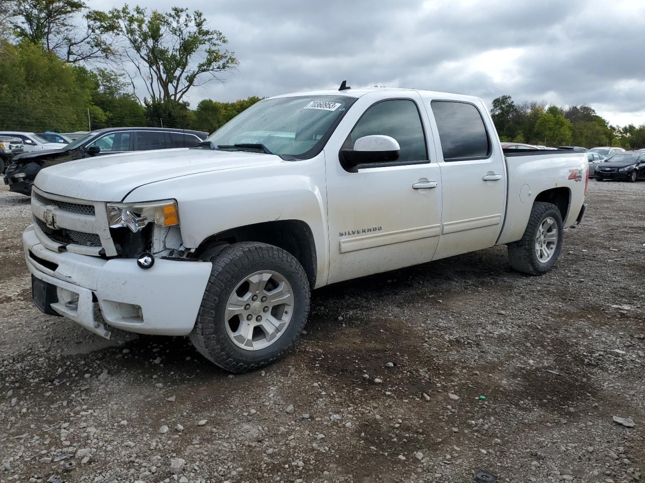 CHEVROLET SILVERADO 2011 3gcpkse37bg140035